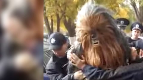 chewbacca arresto ucrania