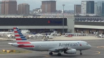 Vuelo #550 de American Airlines llegando a Logan tras la muerte de su piloto en pleno vuelo.