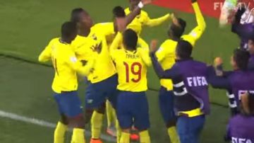 El festejo del primer gol ecuatoriano.