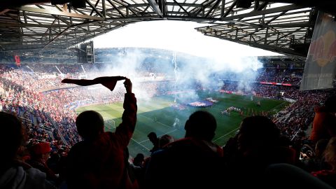 Los fans de los Red Bulls esperan que esta vez su equipo pueda avanzar a la Final de Conferencia y a la gran Final para conseguir el ansiado título.