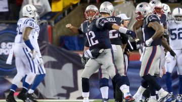 Tom Brady acostumbra celebrar muchos touchdowns cuando se enfrenta a los Colts. Esta vez tendrá alicientes extra.