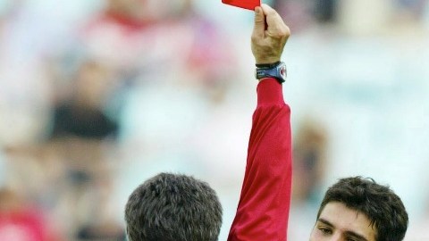 Rafa Márquez arrastra la fama desde aquella tarjeta roja en el Mundial 2002.