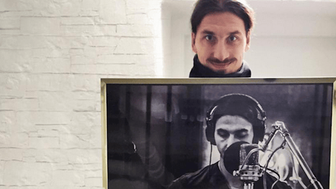 Zlatan presumiendo su disco de oro en Instagram.