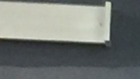 El Senador Kevin de León festeja junto a los trabajadores la nueva ley que responsabiliza también a los dueños de las empresas, no sólo a las compañías por el robo de salario.