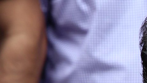El cantante José Manuel Figueroa sigue en luto por la muerte de su padre, cuya propiedad en Morelos ha sufrido una baja de empleados.