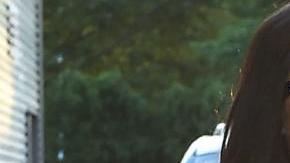 La estrella no celebrará la fiesta del bebé que iba a dar este fin de semana para poder estar junto a su hermana en el hospital donde sigue ingresado Lamar Odom