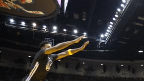 Nick Young en acción frente a los Warrios el sábado por la noche.