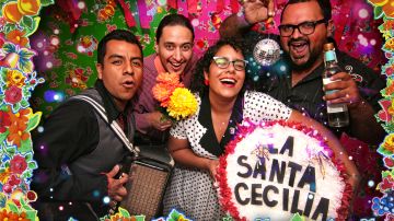 Juan Gabriel, La Santa Cecilia (foto) y Enrique Iglesias forman parte de la primera edición del L Festival que tendrá lugar este fin de semana.