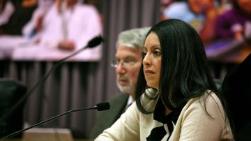 Nury Martinez es la única mujer en el concejo de Los Ángeles.