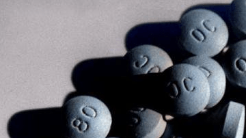 Al menos 25 ppersonas han denunciado que Thota se les insinuó y les recetó medicamentos que no necesitaban. Dos de sus pacientes se volvieron adictas a la heroína por culpa suya (Foto: Twitter/@got_pills)