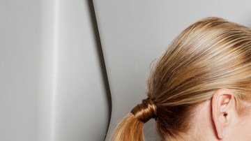 A partir de los 40 años se recomienda una mamografía, o antes si hay historial de cáncer en la familia.