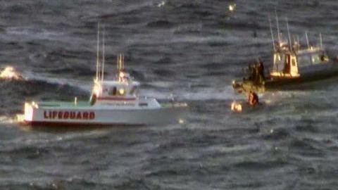 Los náufragos fueron rescatados cerca de Alamitos Bay.