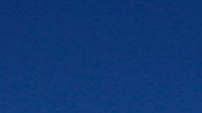 La tarde del lunes, el hombre fue asesinado a tiros dentro de una tienda en Paramount.