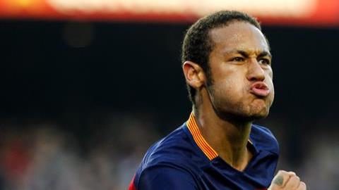 Neymar anotó un golazo.