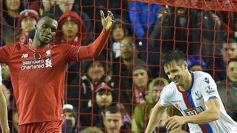 Scott Dan celebra el gol del triunfo para Crystal Palace.