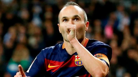 Iniesta, "a lo Ronaldinho".