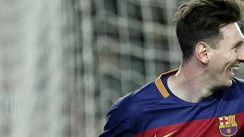 Lionel Messi consiguió un doblete en su regreso al 11 titular del Barcelona.