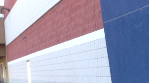 Este año hay pocos compradores del 'Viernes Negro' a la espera de las ofertas. / ISAÍAS ALVARADO