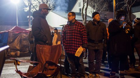 Miembros de Black Lives Matters durante la manifestación en Minneapolis.