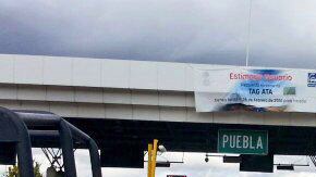 Recientemetne un grupo de estudiantes tuvo la penosa necesidad de tomar una caseta de cobro en la autopista como reclamo a la falta de apoyo a la institución educativa.