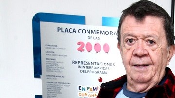 El famoso Xavier López "Chabelo" asegura que  no sabe lo que es tomar vacaciones tras 47 años de hacer su programa "En familia con Chabelo".