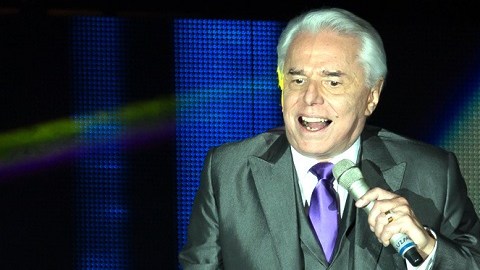 Enrique Guzmán.