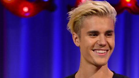 Justin interpretó cinco canciones, entre ellas "Sorry".