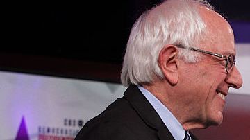 Los candidatos presidenciales demócratas, el senador Bernie Sanders y Hillary Clinton, ya tienen sus corridos mexicanos.