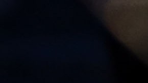 Holly Holm festeja con el cinturón de peso gallo que arrebató a Ronda Rousey en el UFC 193.