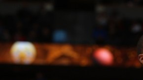 Los Warriors celebraron el domingo en Denver al empatar un récord con su victoria 15 en fila al inicio de la temporada.