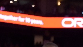 Stephen Curry, el MVP de la NBA lidera a un equipo que ha logrado la mejor racha en la historia de la liga en un arranque de temporada.