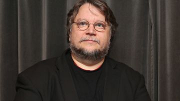 El director mexicano Guillermo del Toro no quiso ser parte del círculo de violencia de su país y aboga por la paz.