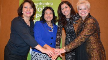 De izq. a derecha: la senadora estatal de Minnesota, Patricia Torres Ray; Brenda Lopez, candidata estatal en Georgia; la senadora estatal de Arizona, Catherine Miranda; y la asambleísta de Nuevo México, Nora Espinoza.