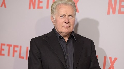 El actor Martin Sheen apoya al 100% a su hijo Charlie, sobre todo ahora que admitió ser VIH positivo.