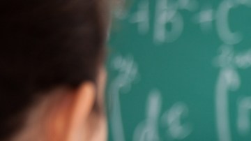 Muchos de los cursos con los que pulir el resumé son gratuitos online.
