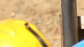 Patricia Riggen (der.) durante el rodaje de 'The 33'.