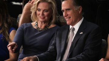 WASHINGTON, DC - OCTOBER 29:  Former Republican presidential candidate Mitt Romney and his wife Ann Romney watch a speaker election in the House Chamber of the Capitol October 29, 2015 on Capitol Hill in Washington, DC. The House of Representatives is scheduled to vote for a new speaker to succeed Boehner today.  (Photo by Alex Wong/Getty Images)