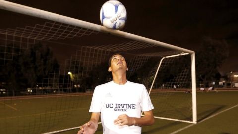 Mario estudia sociología y juega en el esquipo de UC Irvine.