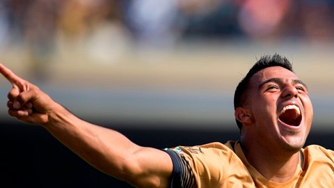 Javier Cortés de Pumas.