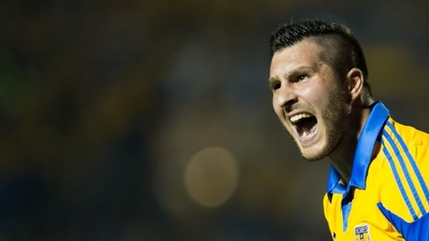 Gignac abrió la masacre.