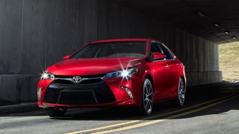 2015_toyota_camry