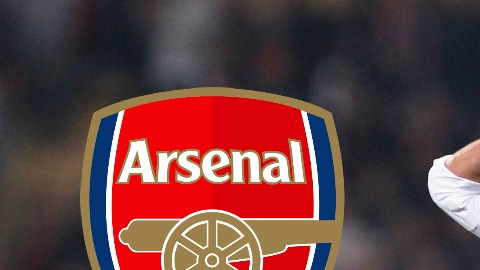 El 'Chicharito' estaría en una difícil disyuntiva.