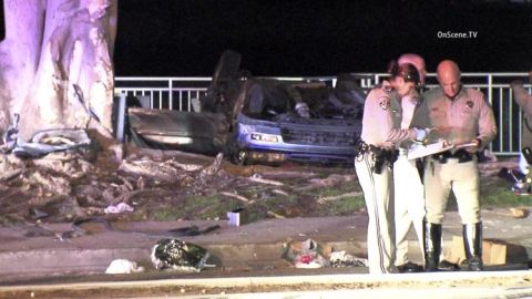 Tres personas fallecieron en el choque ocurrido el lunes por la noche. /KTLA