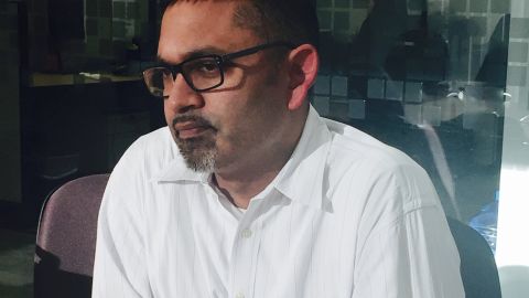 Ali Noorani es un lider pro inmigrante poco usual: no es Latino sino descendiente de inmigrantes paquistaníes, es musulman y considera que hay que entender a los votantes de Donald Trump, no menospreciarlos, para entender "su miedo" al cambio demográfico.