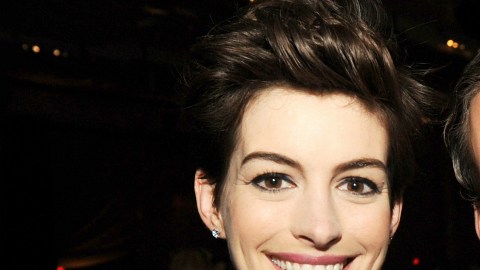 Actress Anne Hathaway (L) and actor Adam Shulman