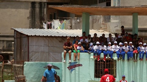El beisbol en Cuba quiere explotar.