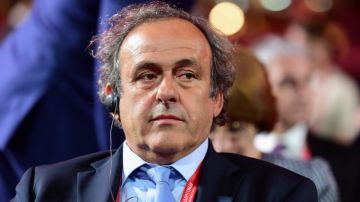 Michel Platini habló sobre el dinero que recibió de parte de Joseph Blatter y que le tiene suspendido del fútbol organizado.