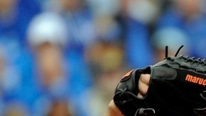 Scott Kazmir ayudó a los Astros a llegar a los playoffs en 2015. Se une a los Dodgers para 2016.