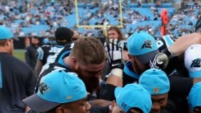 Los Panthers de Cam Newton y su pose de moda después de cada triunfo. Llevan 13 seguidos y el domingo juegan en Nueva York.