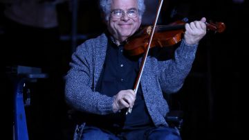El reconocido violinista Itzhak Perlman dará cuatro conciertos el próximo mes de enero.